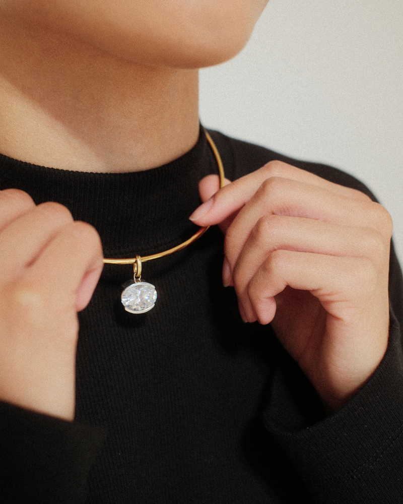 Aria Pendant