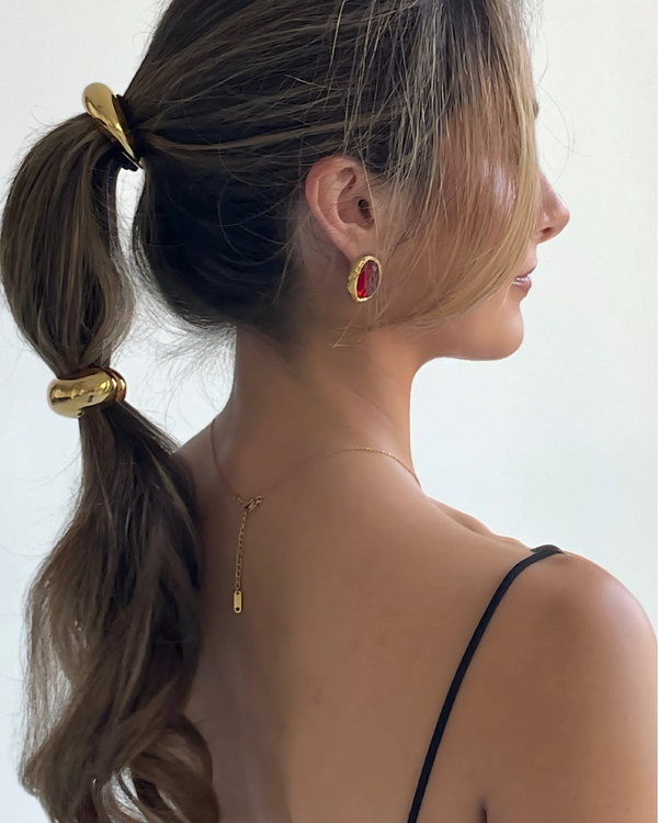 Rojo Studs